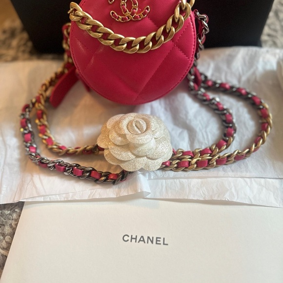 CHANEL PINK ROUND 19 - Picture 6 of 16